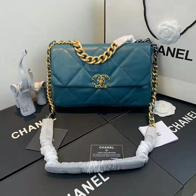 2020 Chanel 19 flap bag