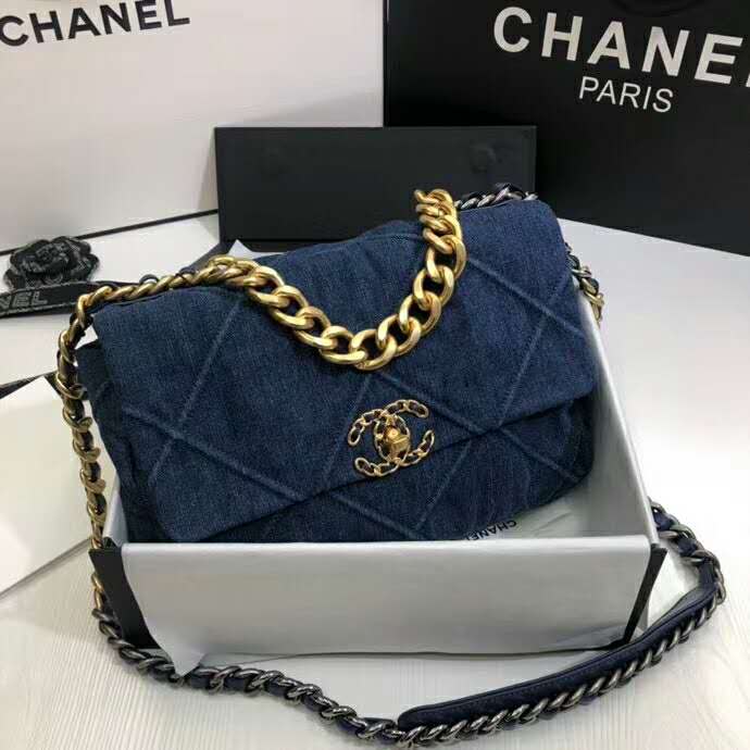 2020 Chanel 19 flap bag