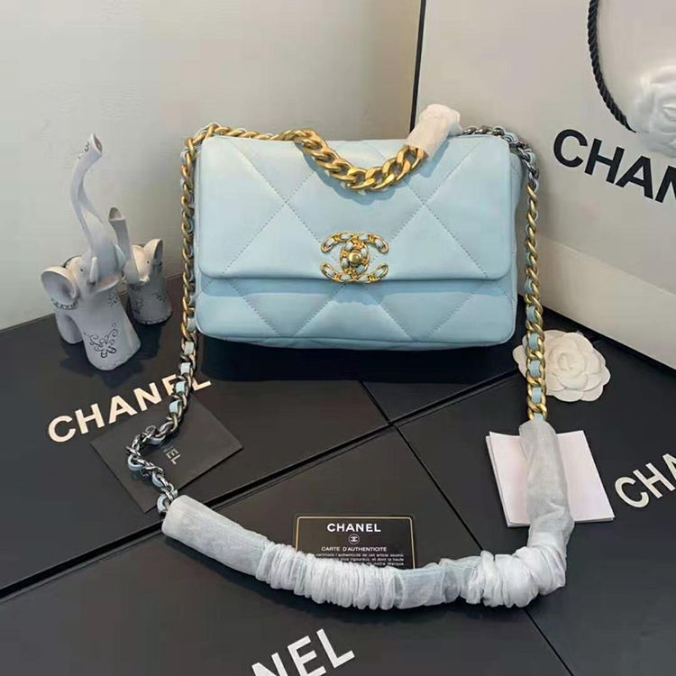 2020 Chanel 19 flap bag