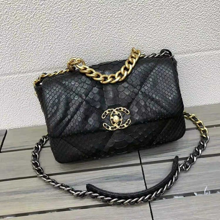 2020 Chanel 19 flap bag