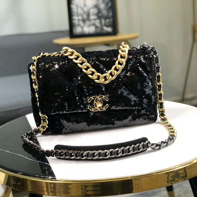 2020 Chanel 19 flap bag