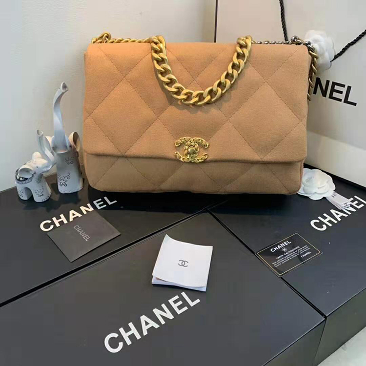 2020 Chanel 19 flap bag