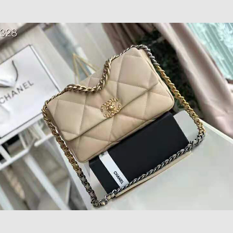 2020 Chanel 19 flap bag