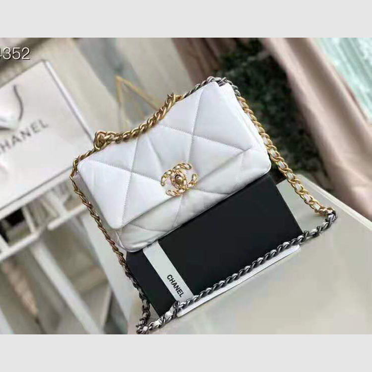 2020 Chanel 19 flap bag