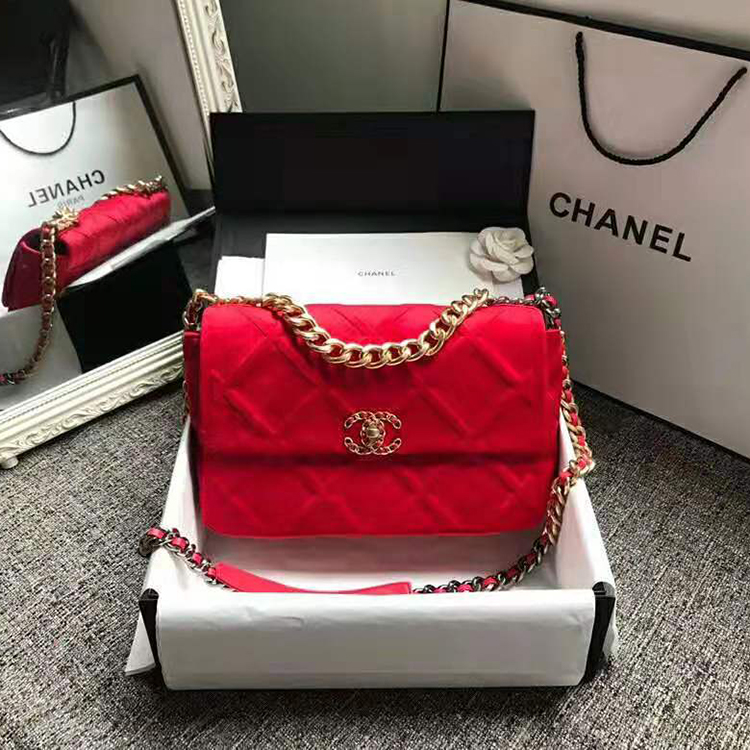 2020 Chanel 19 flap bag