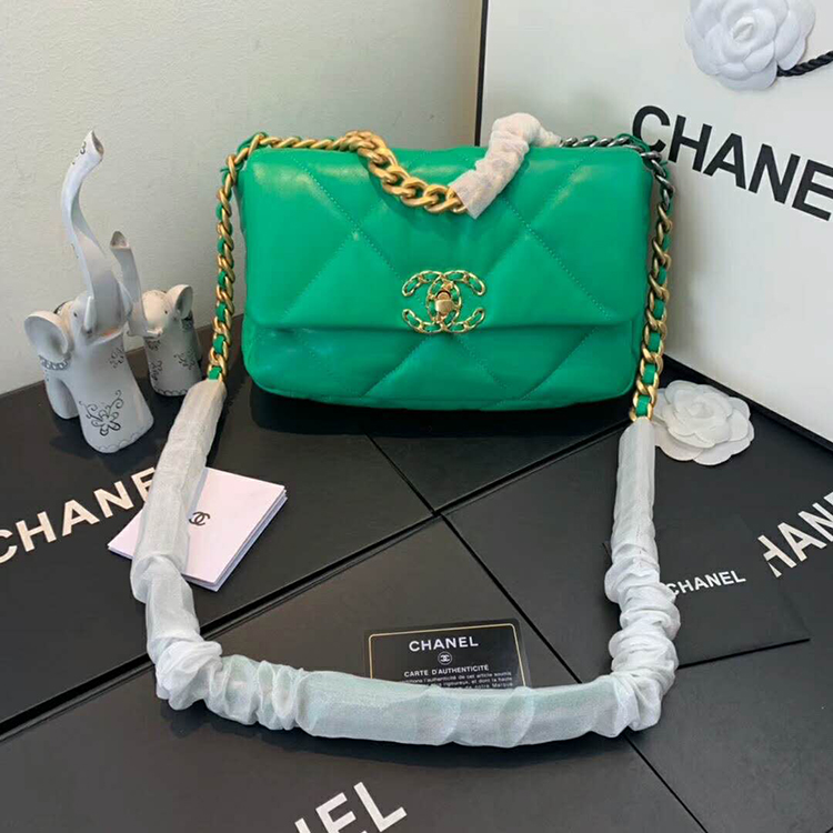 2020 Chanel 19 flap bag