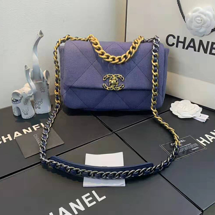 2020 Chanel 19 flap bag