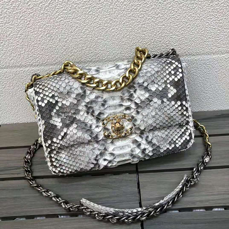 2020 Chanel 19 flap bag