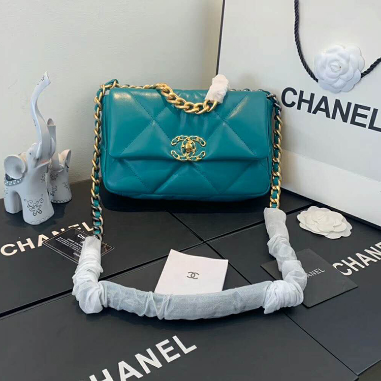 2020 Chanel 19 flap bag