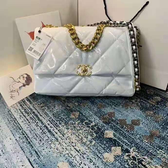 2020 Chanel 19 flap bag