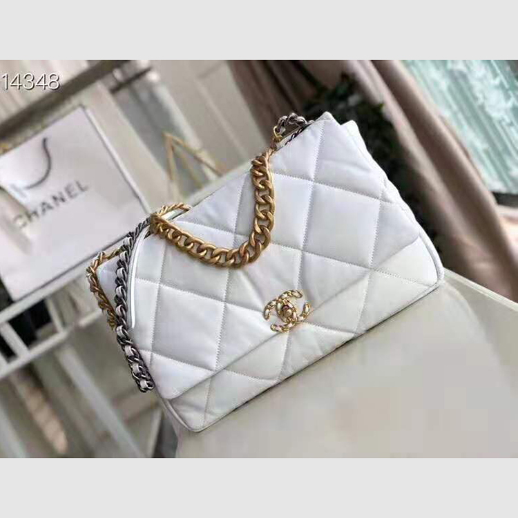 2020 Chanel 19 flap bag