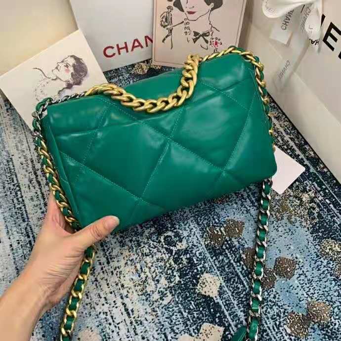 2020 Chanel 19 flap bag