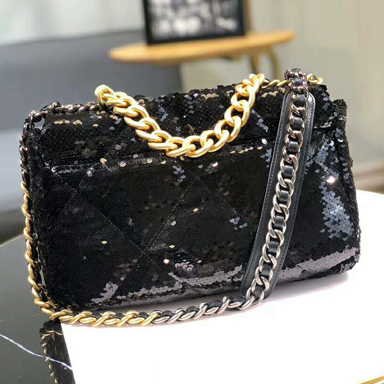 2020 Chanel 19 flap bag