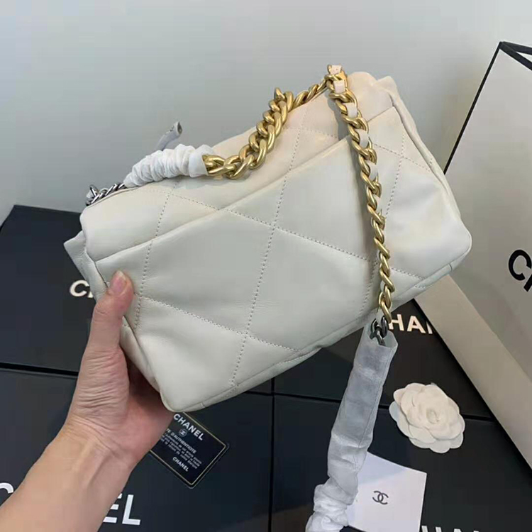 2020 Chanel 19 flap bag