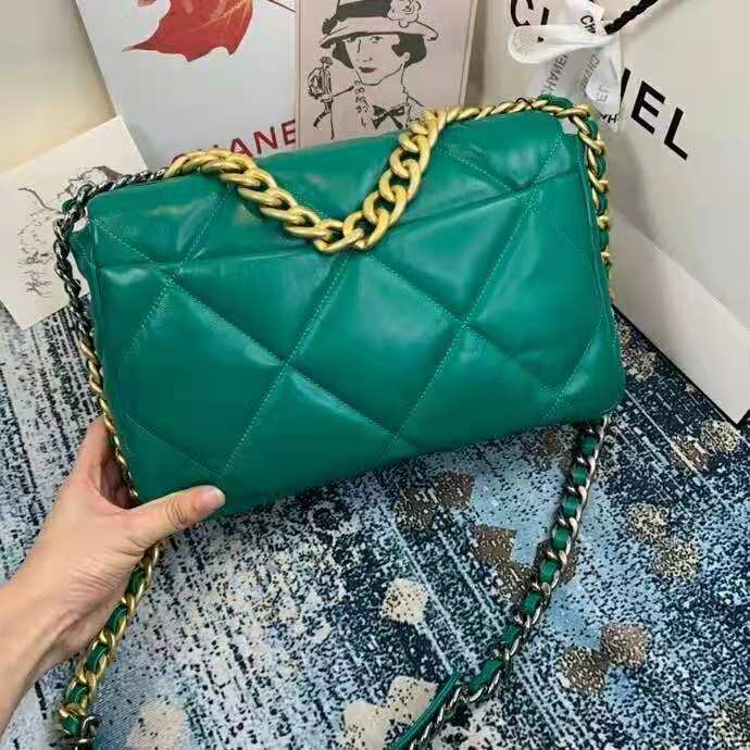 2020 Chanel 19 flap bag