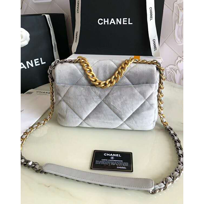 2020 Chanel 19 flap bag