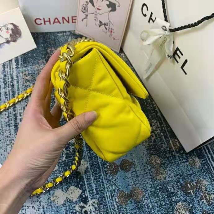 2020 Chanel 19 flap bag