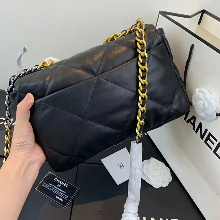 2020 Chanel 19 flap bag