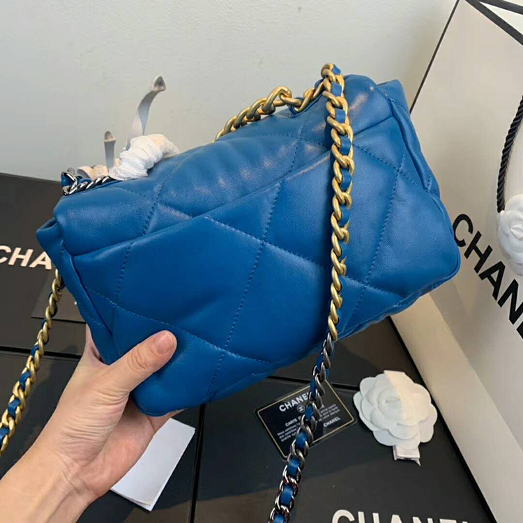 2020 Chanel 19 flap bag