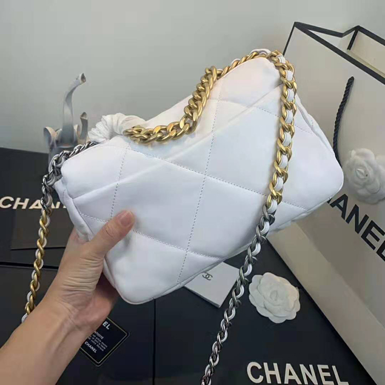 2020 Chanel 19 flap bag