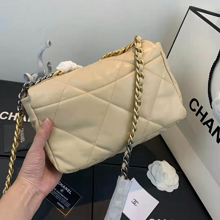 2020 Chanel 19 flap bag