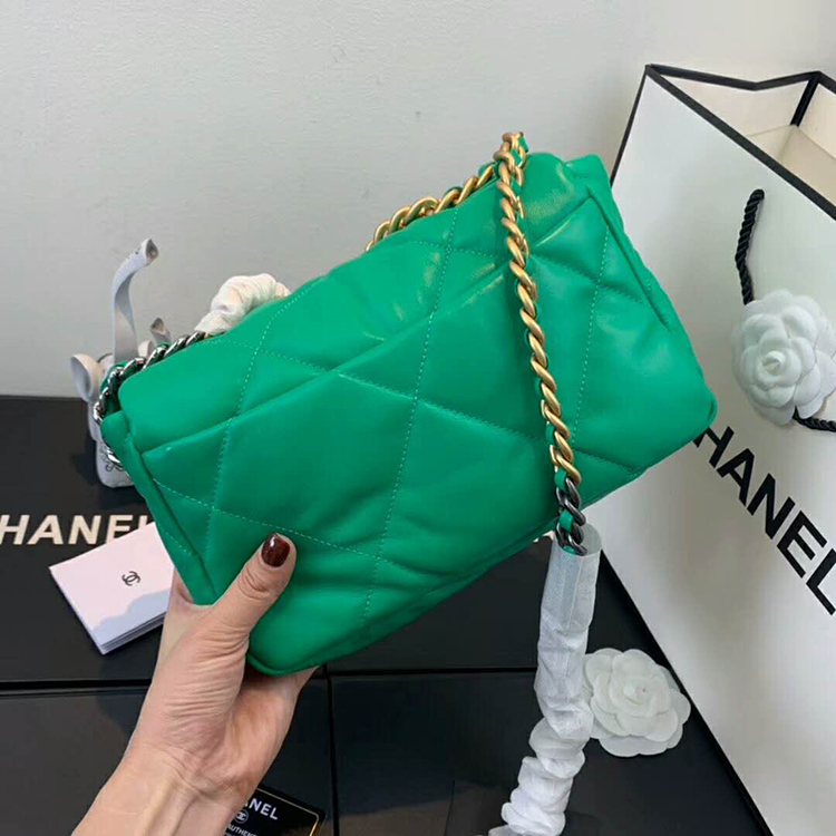 2020 Chanel 19 flap bag