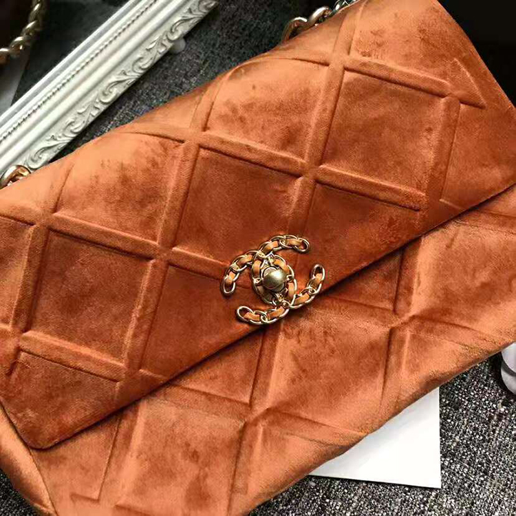 2020 Chanel 19 flap bag