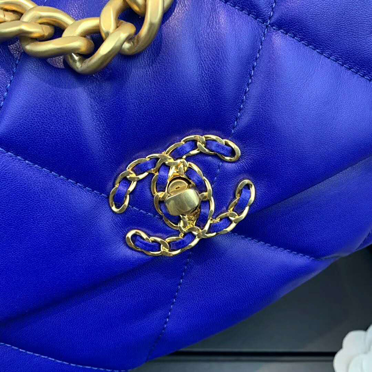 2020 Chanel 19 flap bag