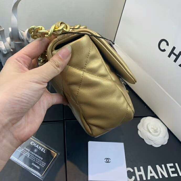 2020 Chanel 19 flap bag