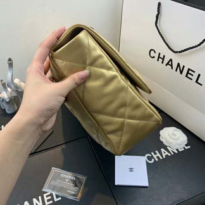 2020 Chanel 19 flap bag