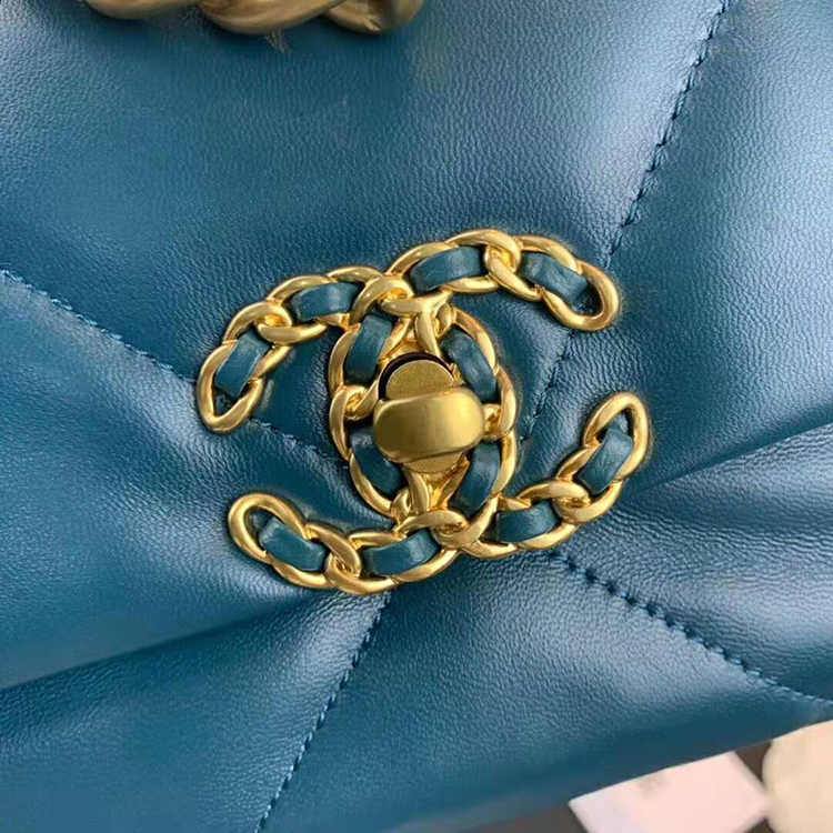 2020 Chanel 19 flap bag