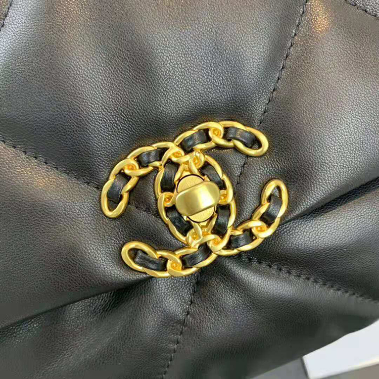 2020 Chanel 19 flap bag