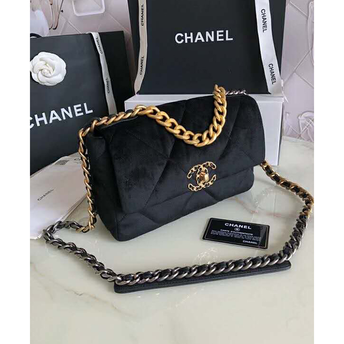 2020 Chanel 19 flap bag