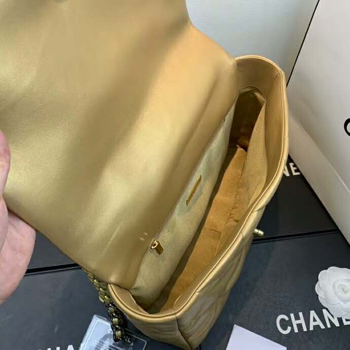 2020 Chanel 19 flap bag