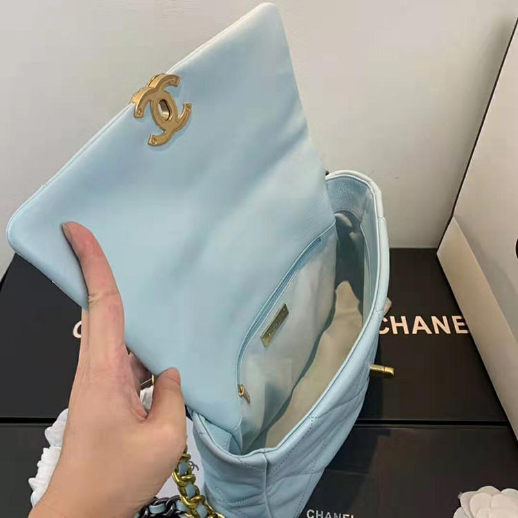 2020 Chanel 19 flap bag