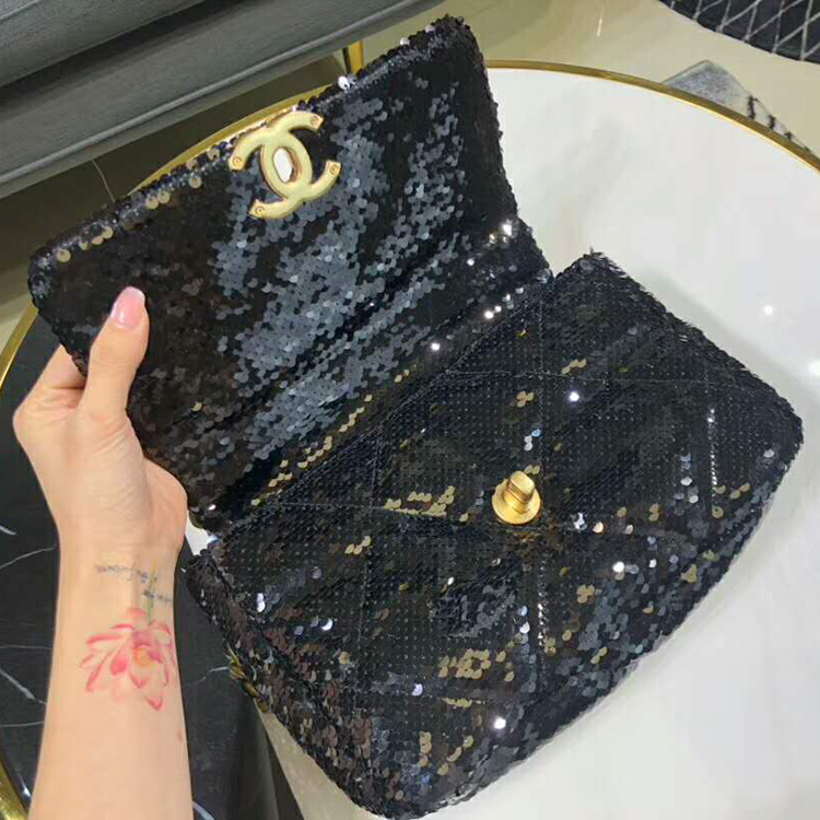 2020 Chanel 19 flap bag