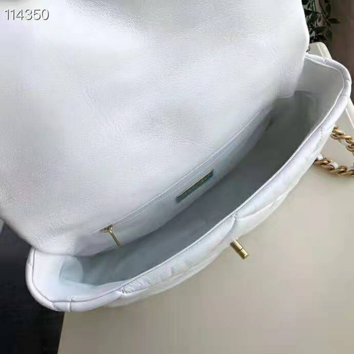 2020 Chanel 19 flap bag