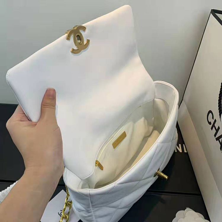 2020 Chanel 19 flap bag