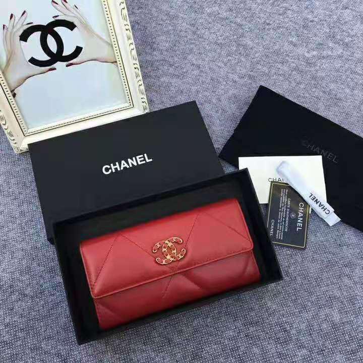 2020 Chanel 19 long flap wallet