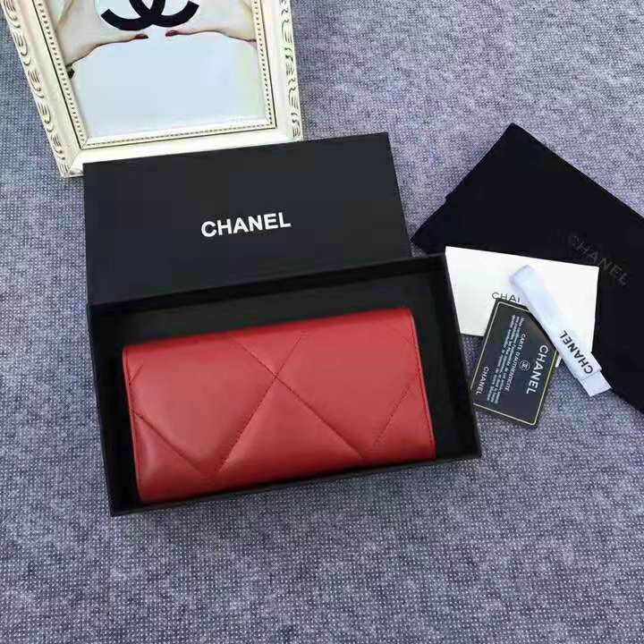 2020 Chanel 19 long flap wallet