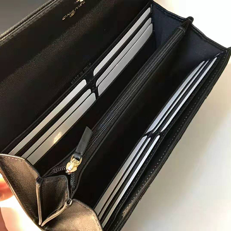 2020 Chanel 19 long flap wallet