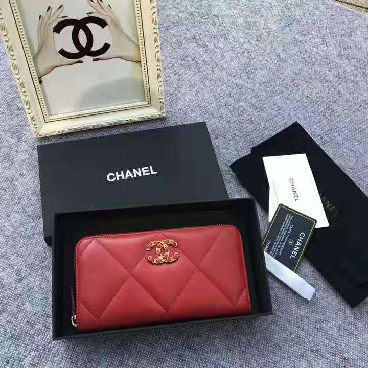 2020 Chanel 19 long zipped wallet