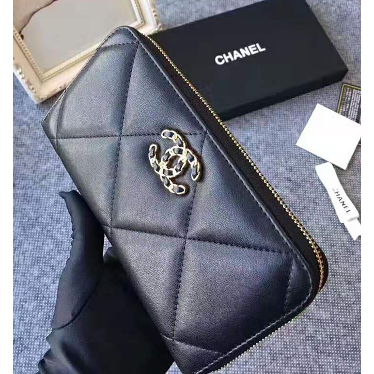 2020 Chanel 19 long zipped wallet