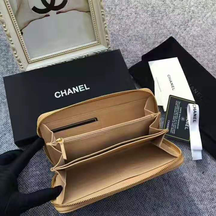 2020 Chanel 19 long zipped wallet