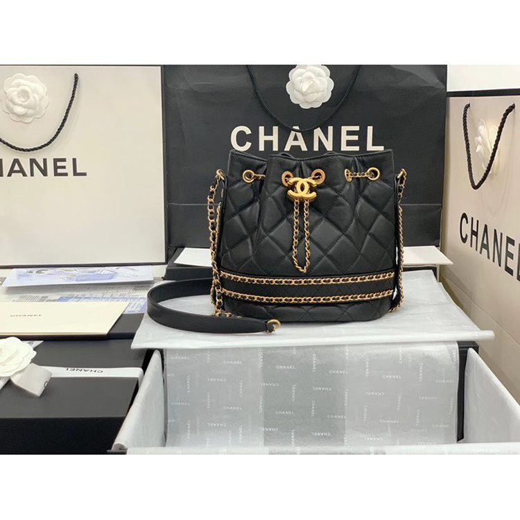 2020 Chanel Bucket bag