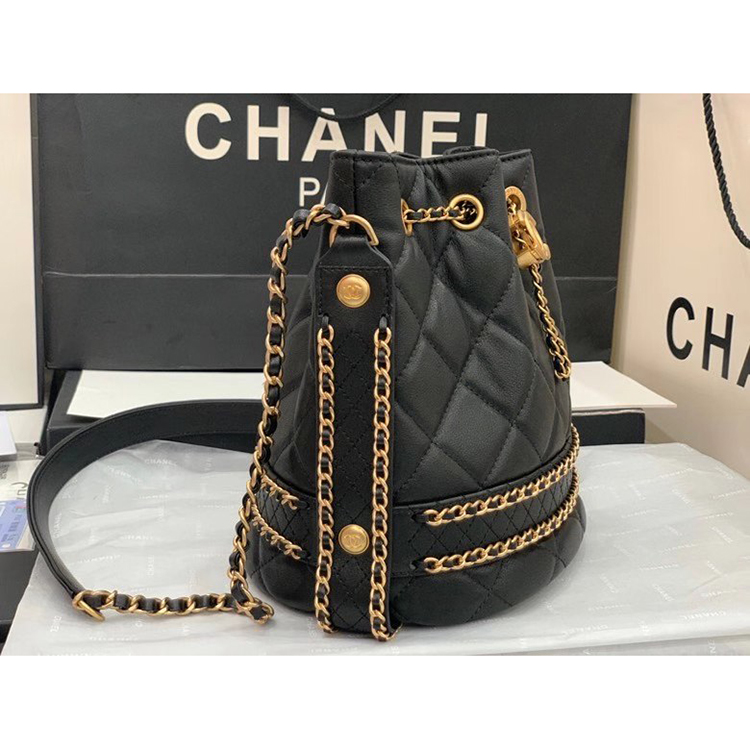 2020 Chanel Bucket bag