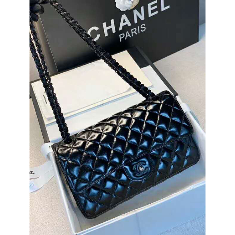 2020 Chanel Classic Flap bag