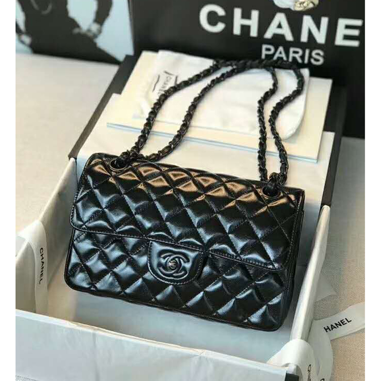 2020 Chanel Classic Flap bag