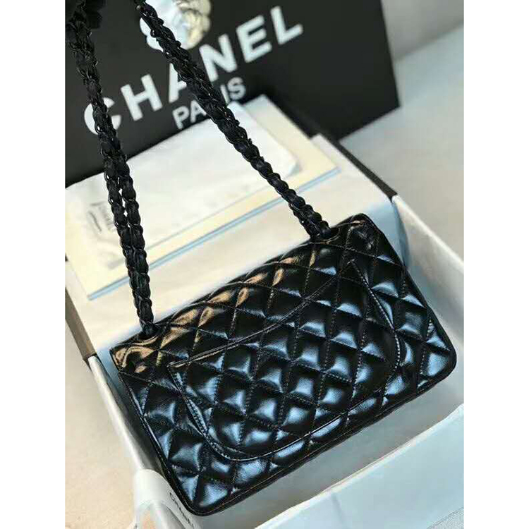 2020 Chanel Classic Flap bag