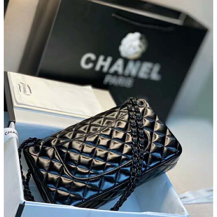 2020 Chanel Classic Flap bag